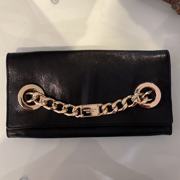 Michael Kors Handbags - NWT Michael Kors Clutch Bag